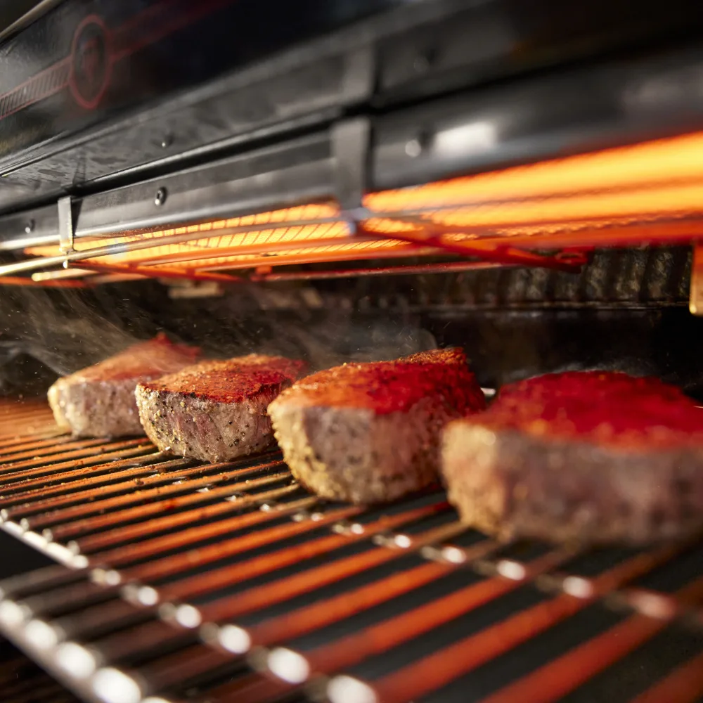 Food_1 weber summit okos gázgrill 5 égős crafted és works