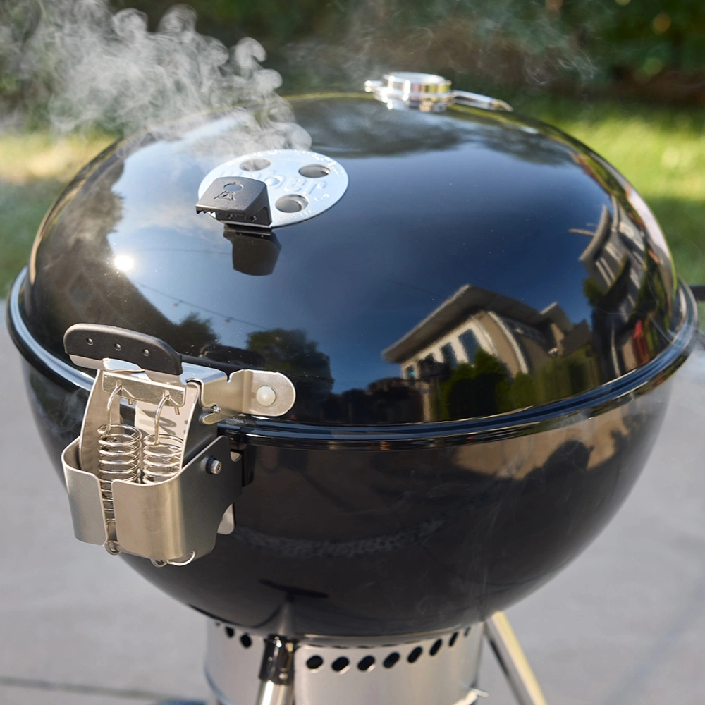 57 cm zománcozott MasterTouch grill csuklós fedél